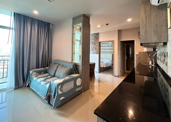 The Grand Jomtien ห้องพักวิวทะเล พร้อมวิวพระอาทิตย์ตกยามเย็น