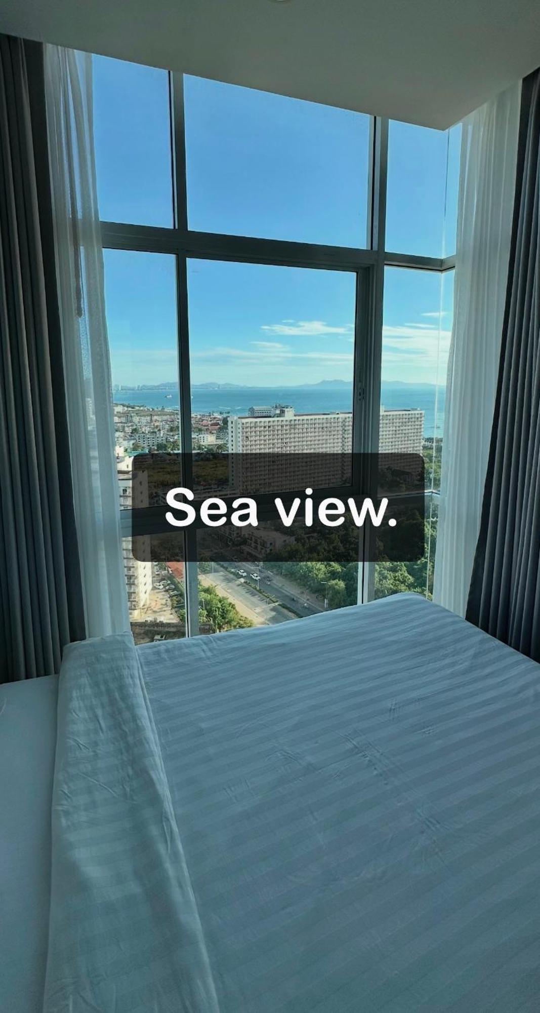 The Grand Jomtien: Seaside Serenity With Sunset Views Apartment Jomtien Beach